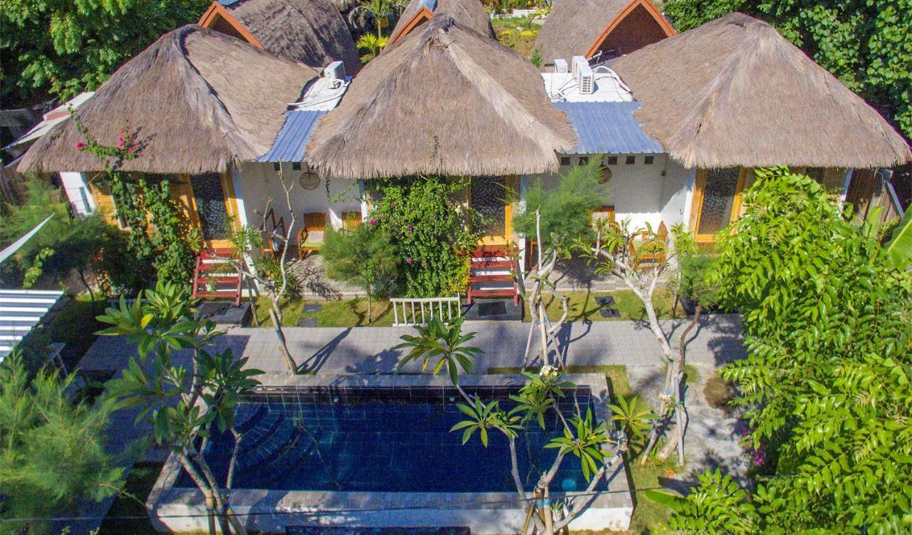 The Huts Villa กีลีตราวางัน ภายนอก รูปภาพ